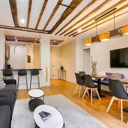 Urban Flat 73 - Luxury Parisian Flat Near Les Halles Rivoli Appartamento